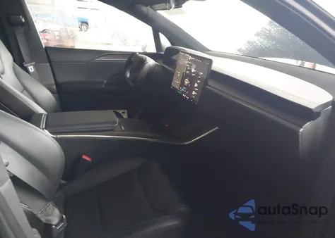 2022 Tesla Model X Dual Motor All-Wheel Drive from USA, damaged, VIN 7SAXCBE50NF328651